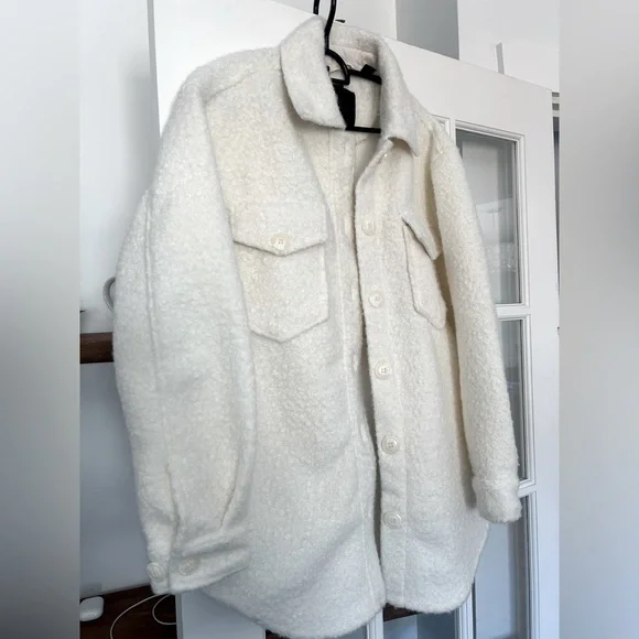 Womens Shacket - Picture 2 of 2